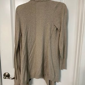 GUESS cardigan